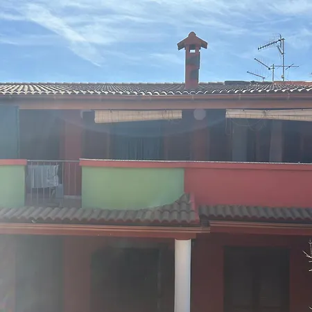 Sa Domixedda Di Caterina بيت للعطل *